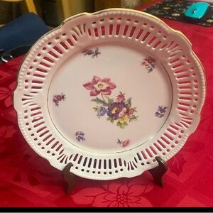 Schwarzenhammer Porcelain Reticulated Serving Plate. Bravarua, W Germany-US Zone